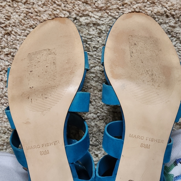 Marc Fisher Paradox Suede Gladiator Style 3 inch heel Size 8.5 Color Turquoise - Picture 12 of 12